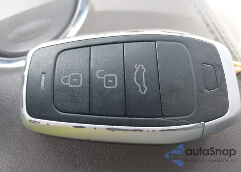 2015 Infiniti Q40 z USA, uszkodzony, nr VIN JN1CV6AP5FM501449